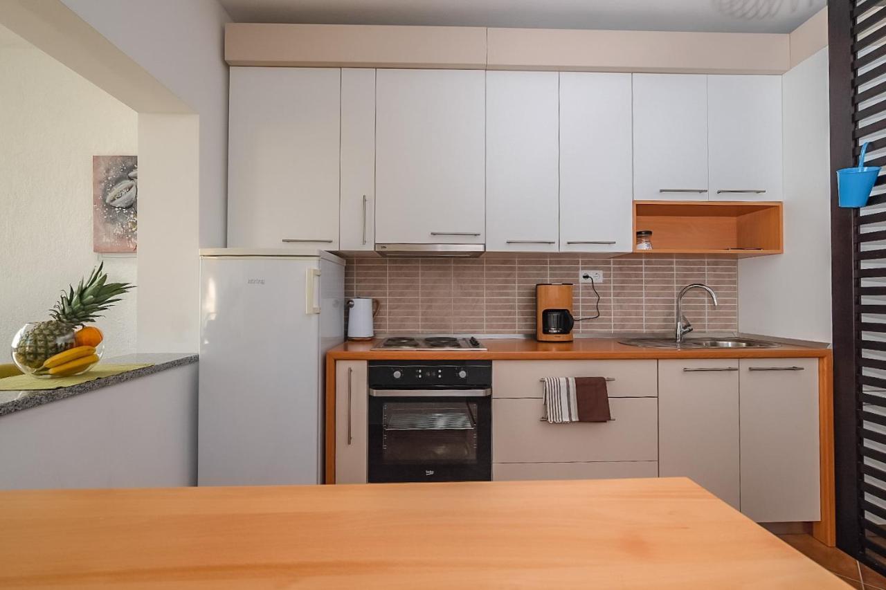Apartmani Nina Rovinj Exterior foto